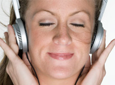 woman_headphones.jpg